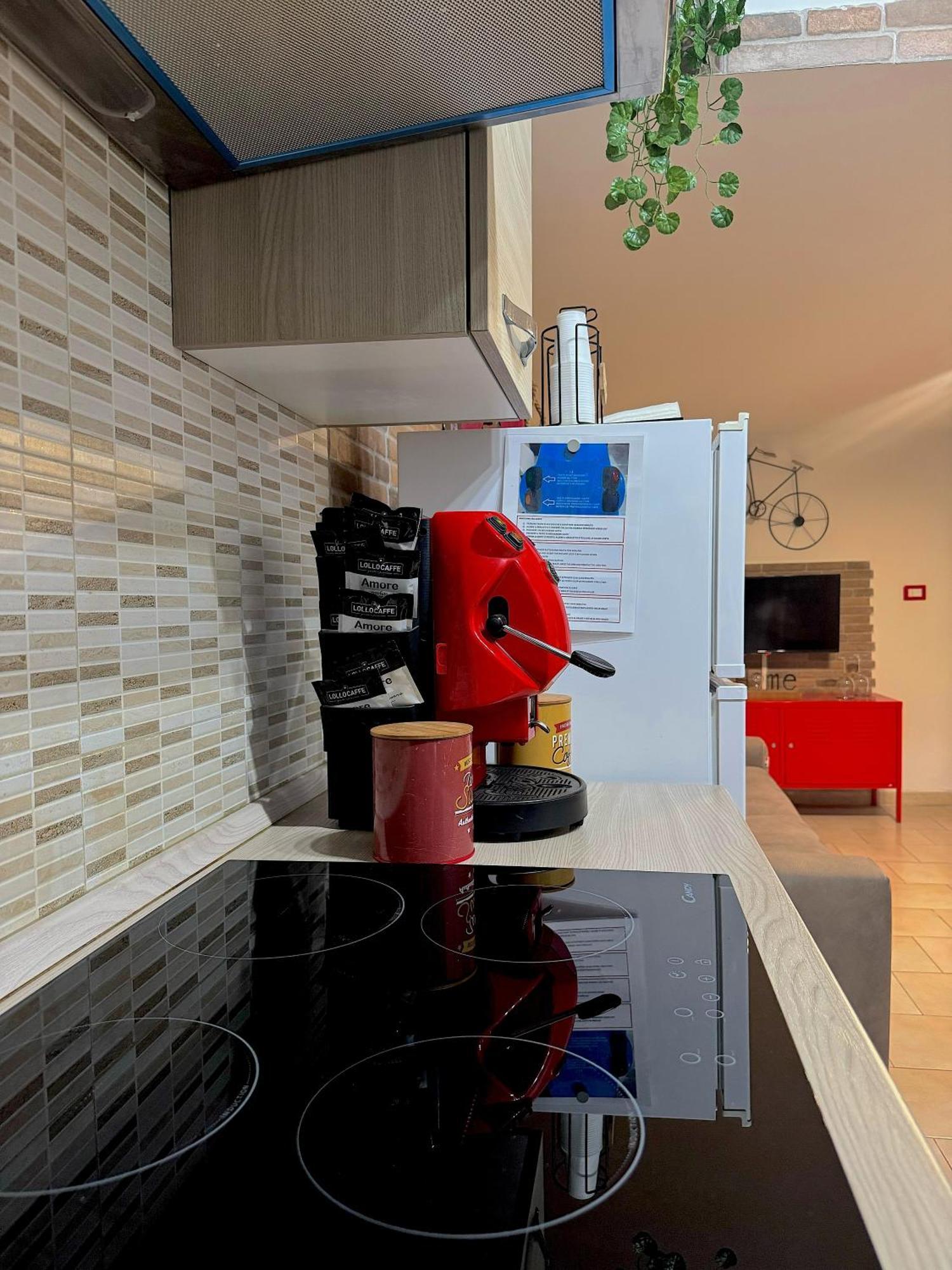 Frizzi & Lazzi House Daire Napoli Dış mekan fotoğraf