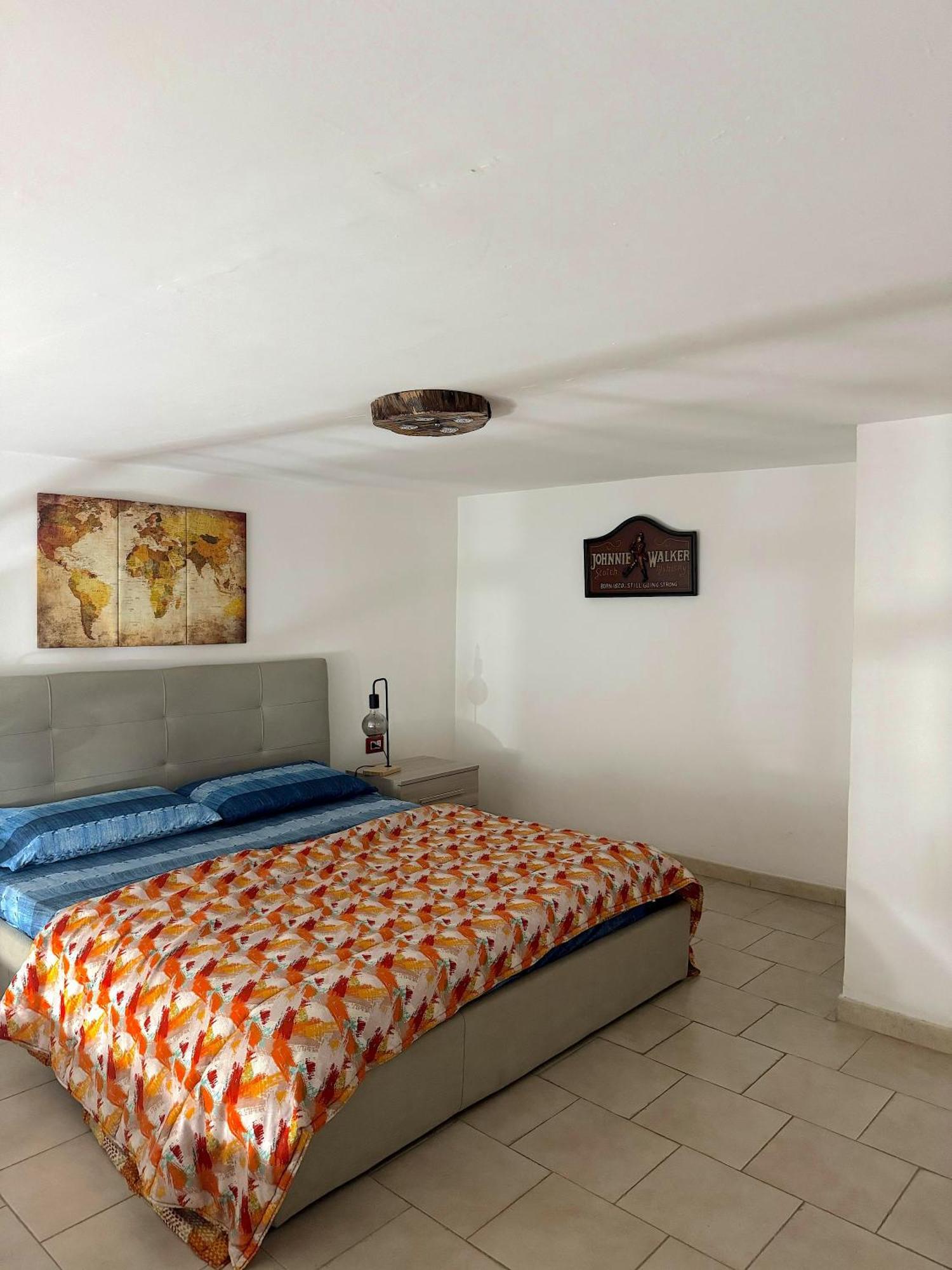 Frizzi & Lazzi House Daire Napoli Dış mekan fotoğraf