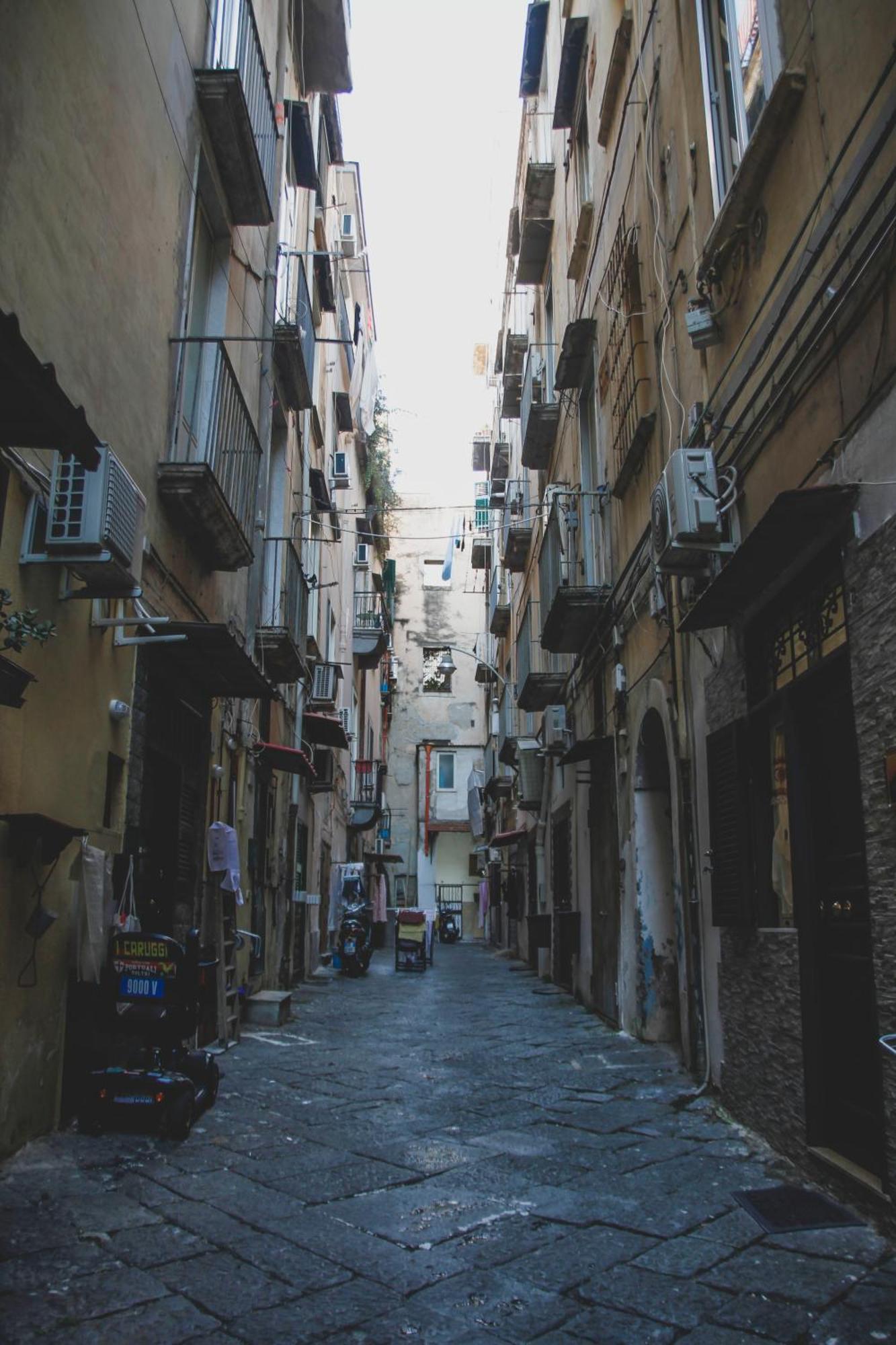 Frizzi & Lazzi House Daire Napoli Dış mekan fotoğraf
