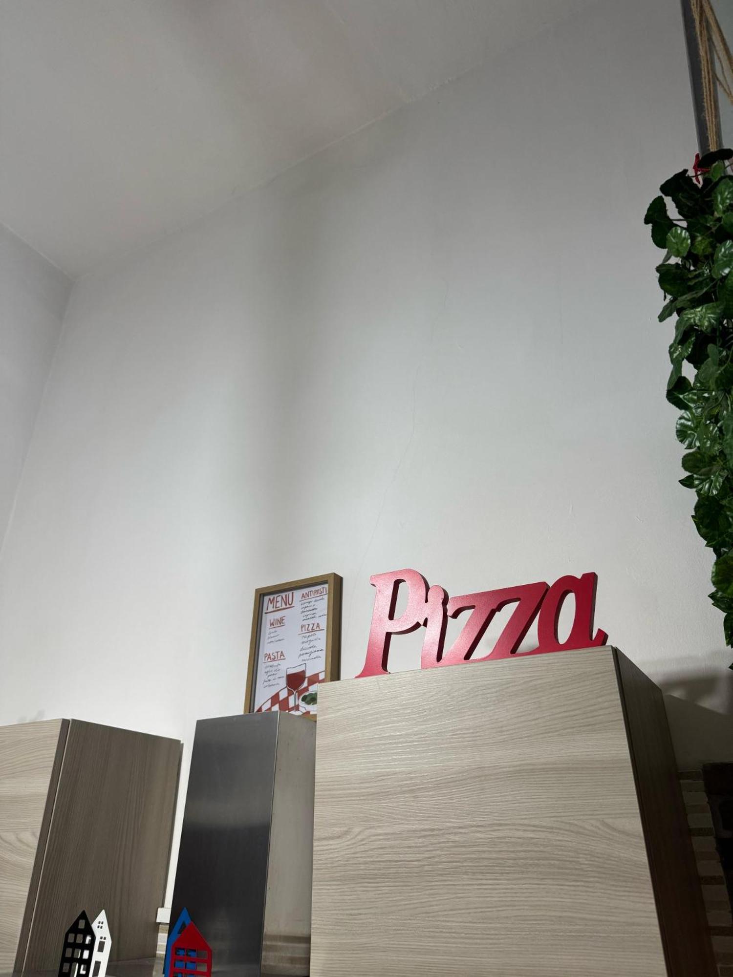 Frizzi & Lazzi House Daire Napoli Dış mekan fotoğraf